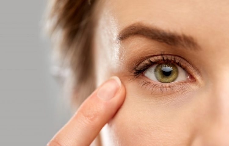 szem fényérzékenység tünetei hogyan lehet megérteni a látás százalékát
